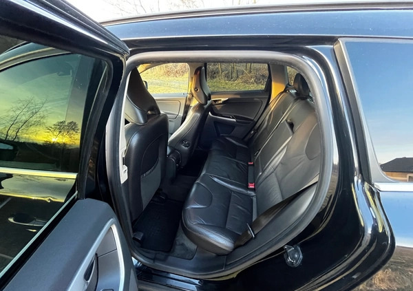 Volvo XC 60 cena 38800 przebieg: 193000, rok produkcji 2009 z Ozorków małe 67